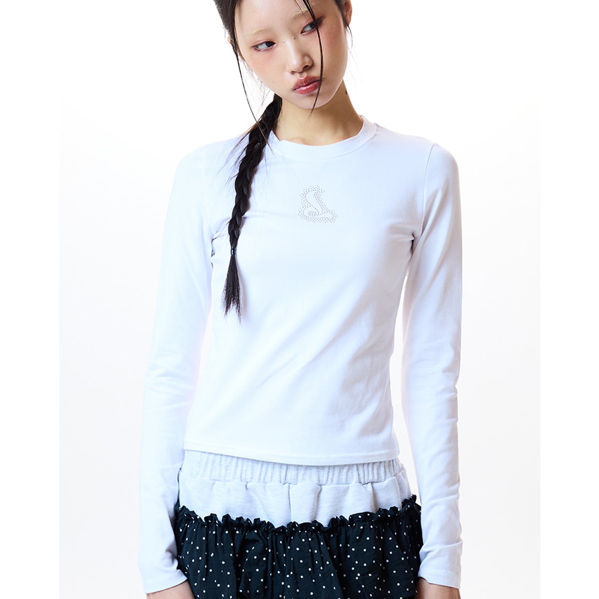 ★LUVISTRUE★CURVED L HOTFIX TEE(WHITE)★正規品/韓国直送料込