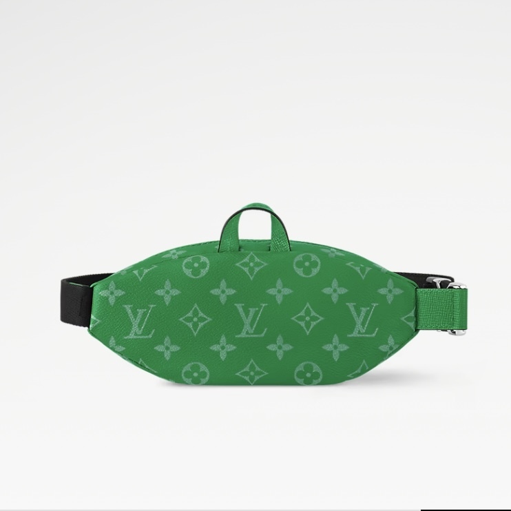 カジュアル コーデの差し色に】LOUIS VUITTON バムバッグ バッグ