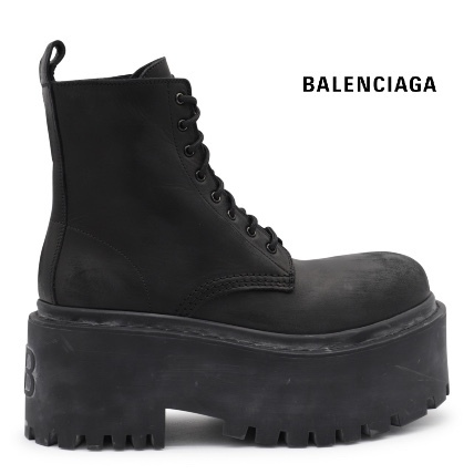 Balenciaga プラットフォーム ブーティー ロゴ STRIKE 関税込