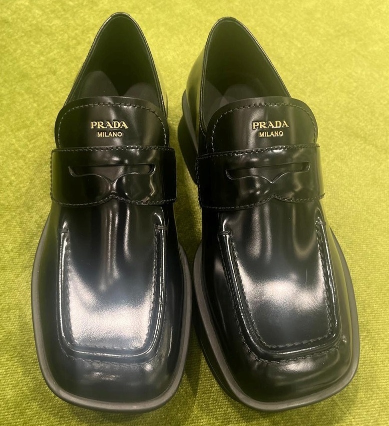ローファー・オックスフォード PRADA 1D985N_055_F000 EQUAL BRUSHED LEATHER LOAFERS