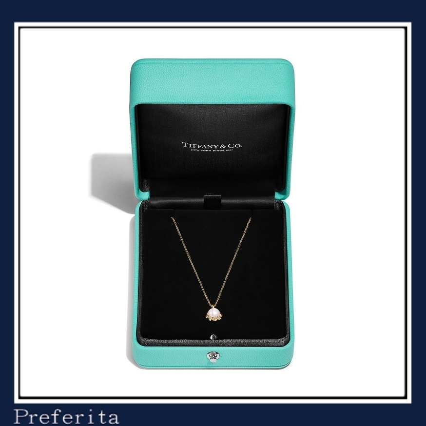 Tiffany & Co】オリーブ リーフ ペンダント パール 18K YG