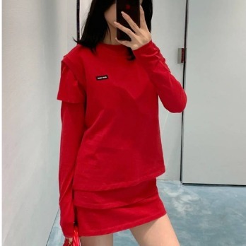 《洗練された個性》【MiuMiu】ジャージTシャツ3枚セット