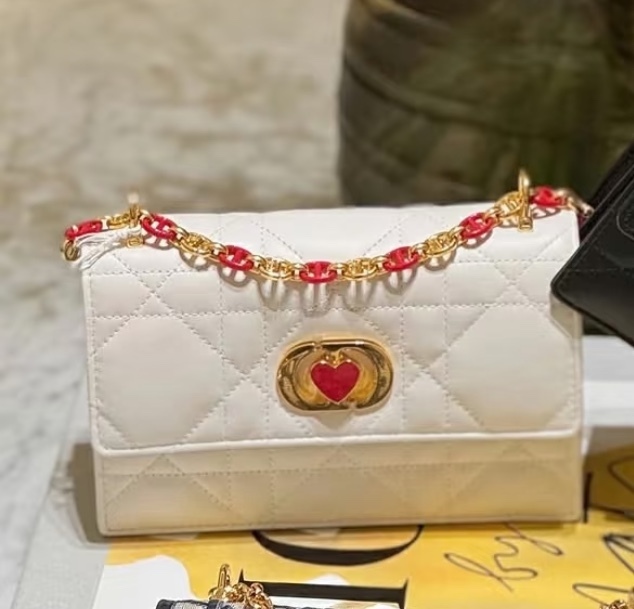 日本未入荷♪】DIOR ミス・カロ ミニバッグ ラテカラー