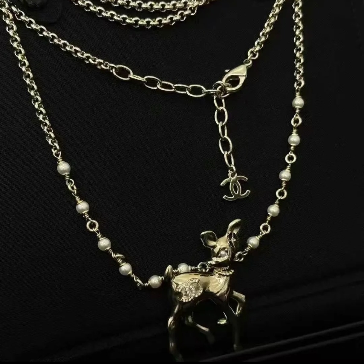 《バンビが可愛すぎる♪》CHANEL ネックレス 小鹿 CCロゴ