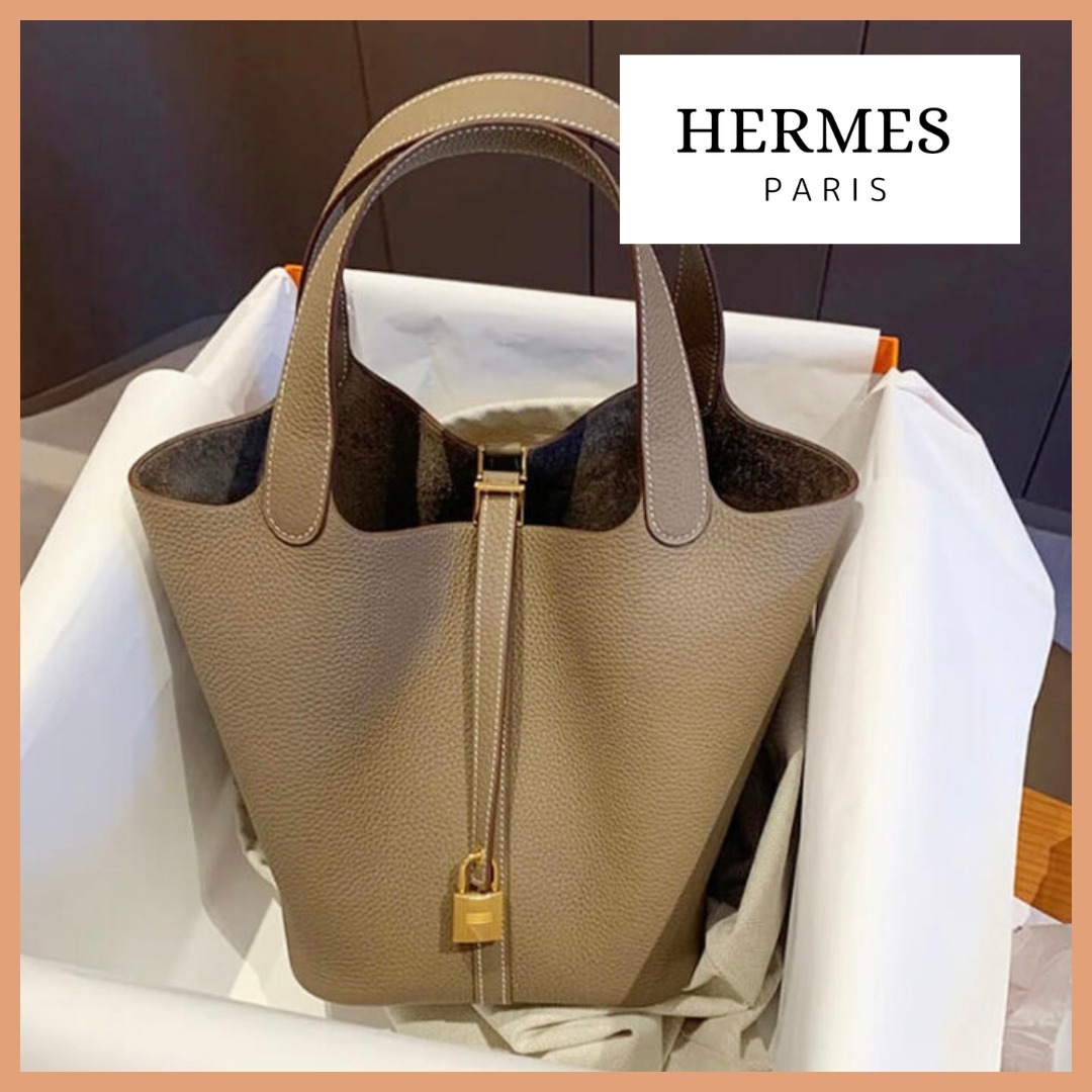 【皆の憧れのアイテム】HERMES ピコタンロック22