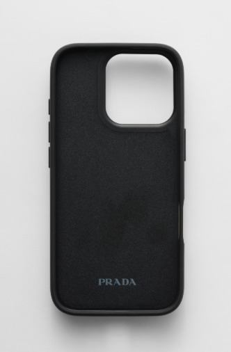 日本未入荷カラー《PRADA》サフィアーノレザー iPhone16用ケース