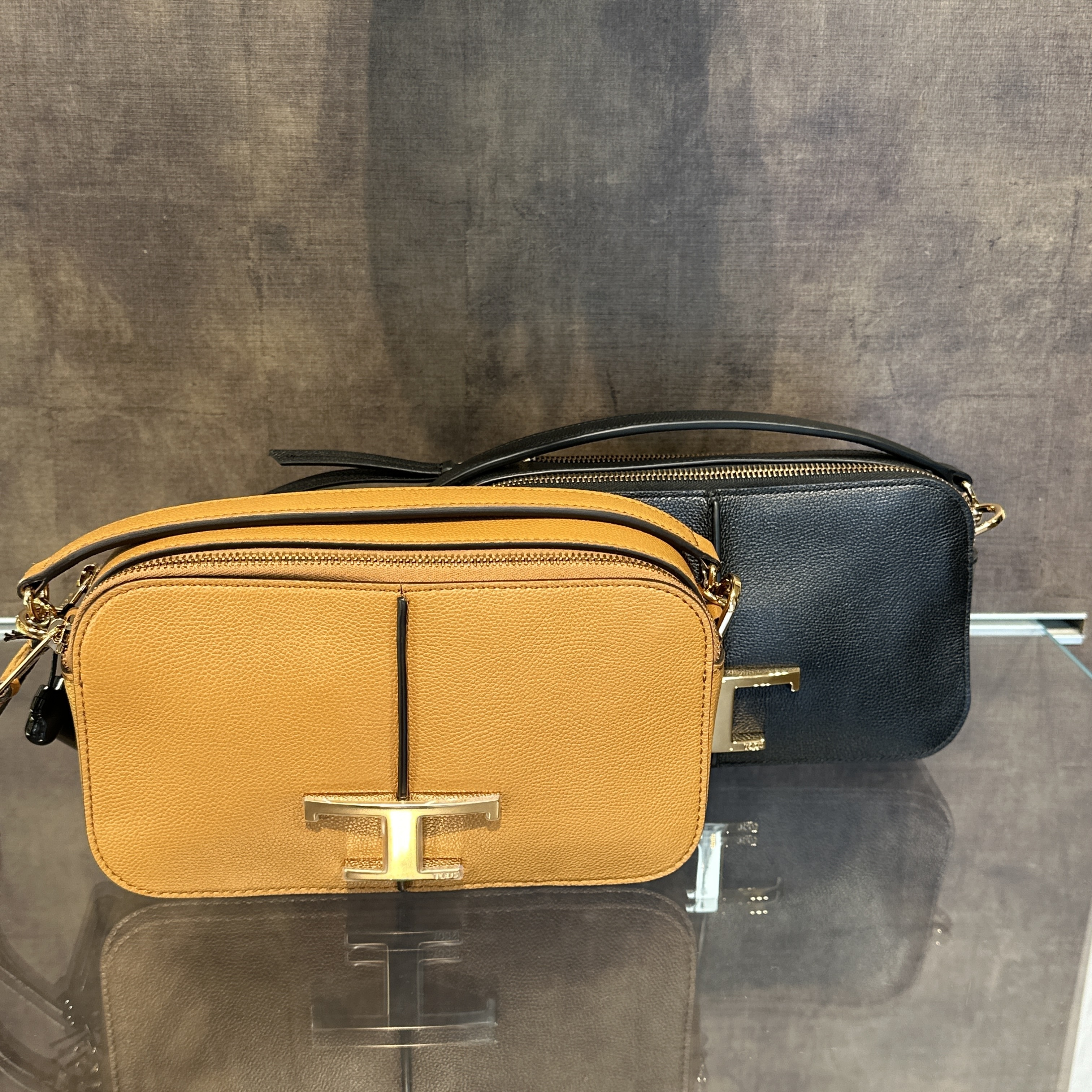 【VIPセール】TOD'S トッズ バッグ XBWTSAB0100Q8EB999