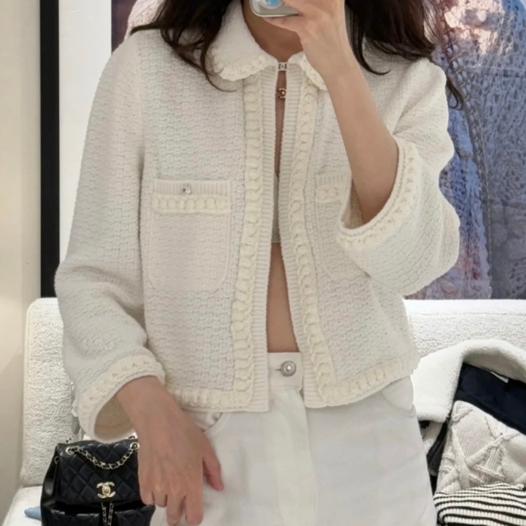 《フェミニンな印象に！！》 CHANEL ジャケット