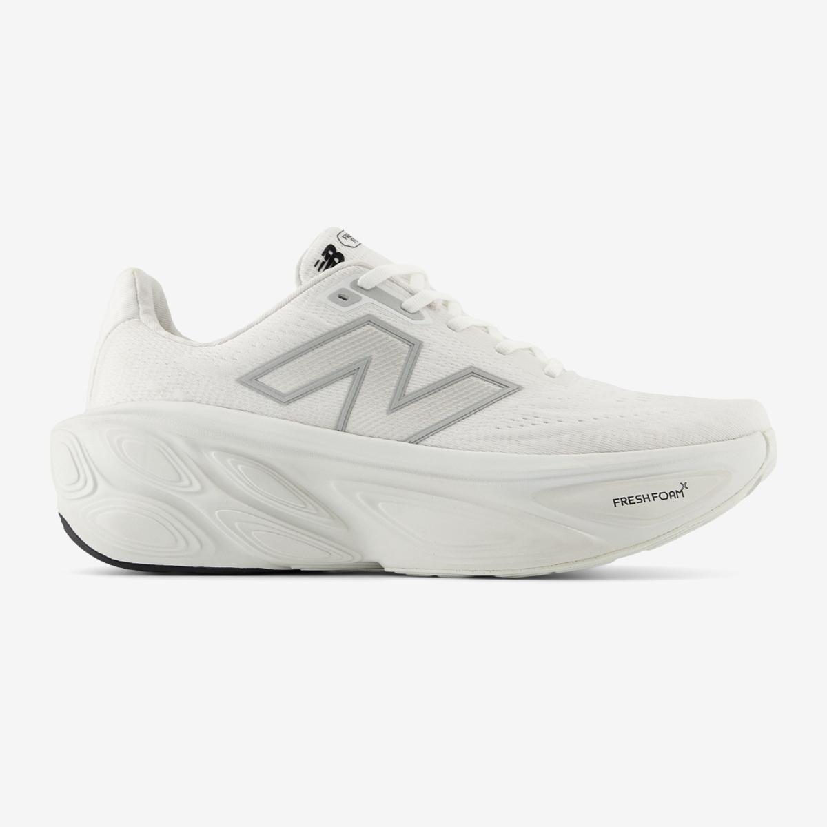 《☆超人気☆》☆New Balance☆FRESH FOAM x More V5(2E)☆White