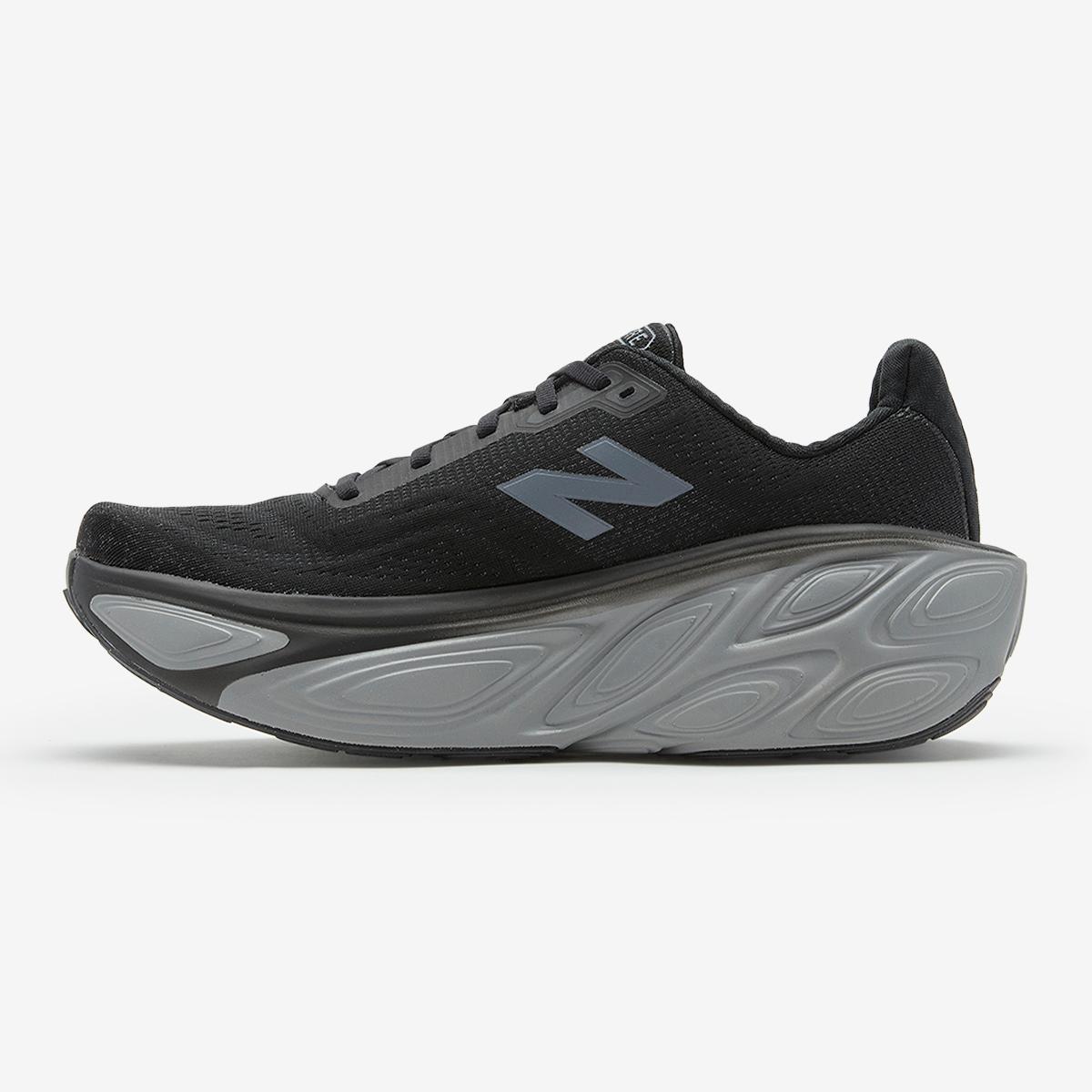 《☆超人気☆》☆New Balance☆FRESH FOAM x More V5(2E)☆Black