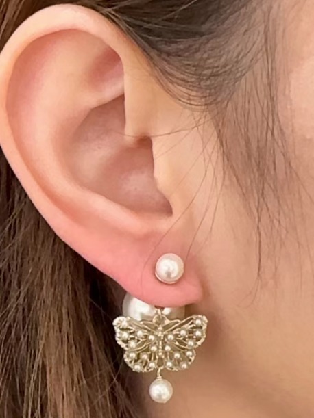 蝶々がきらめく☆:*・】ディオール ピアス
