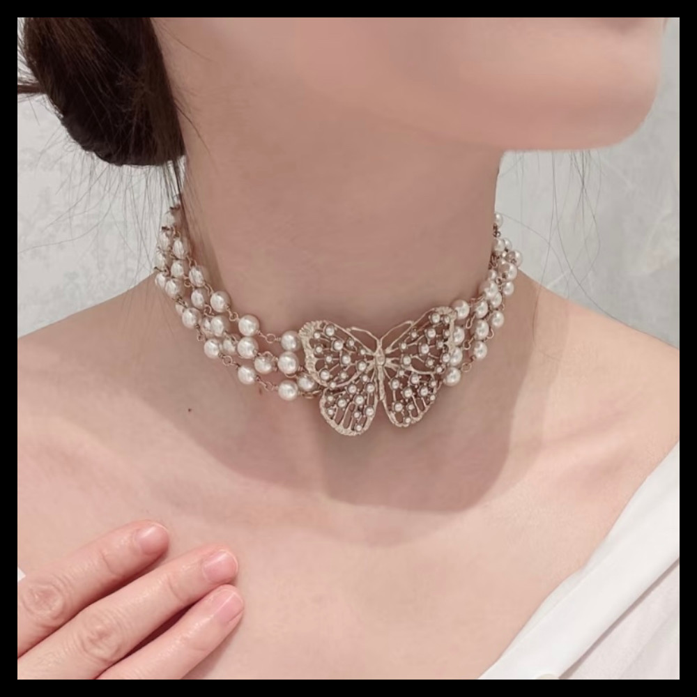 【おしゃれなあなたに♪】DIOR パール 蝶チョーカー