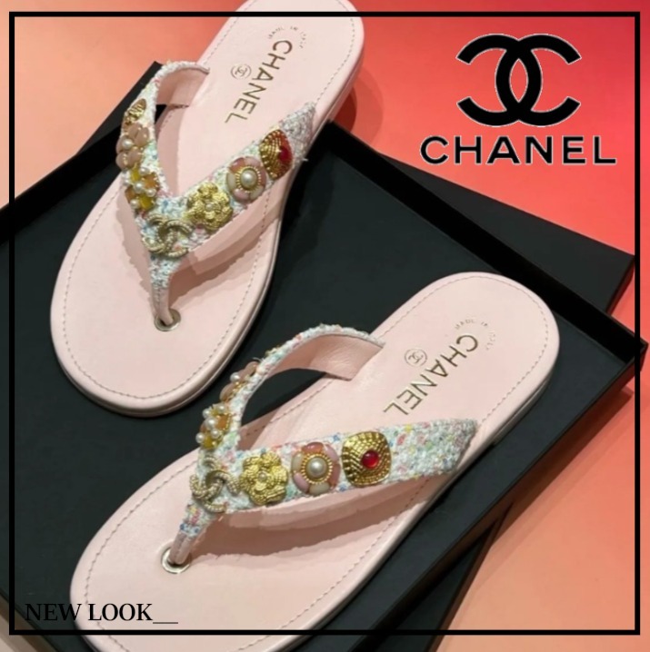 《ビジューが可愛い♡》CHANEL ビーチサンダル