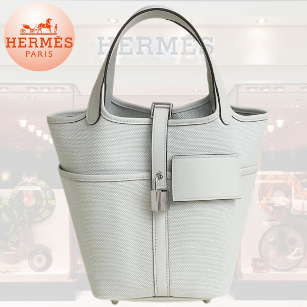 【価格変更の前にお早めに♪】HERMES ピコタンロック18 ポケット
