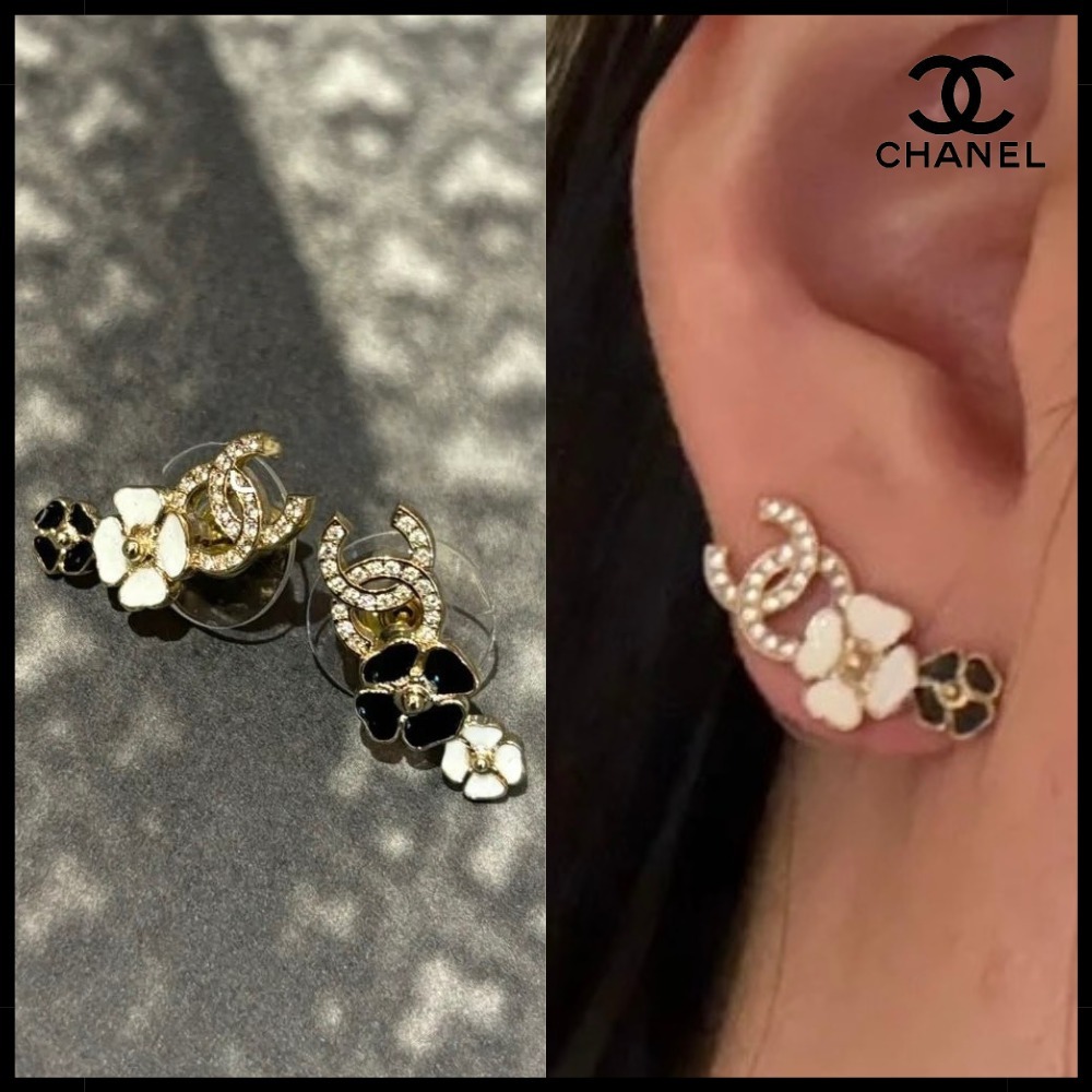 【大人可愛い♪】CHANEL CCロゴ クローバー ピアス ゴールド