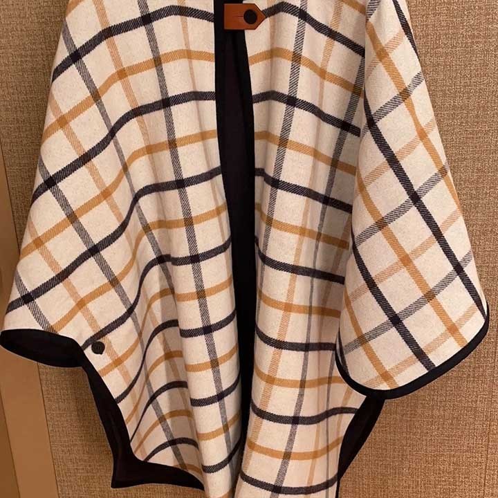 高級素材*【HERMES】Camail リバーシブル ポンチョ 上品な装い