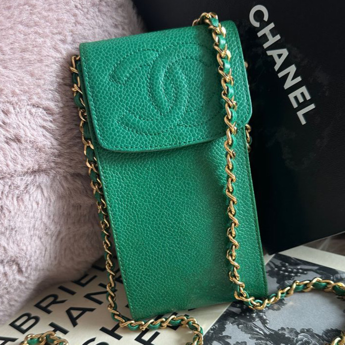 【CHANEL】small bag /phone holder with chain★グリーン
