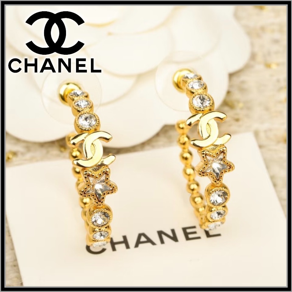 お洒落なデザイン♪【CHANEL】ピアス
