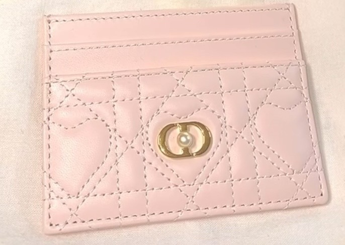 【淡い色合いとハートが可愛い♪】Dior カードホルダー 淡い色合いとハートが可愛い♪】Dior カードホルダー