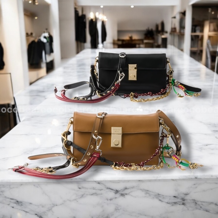 ☆PRADA☆プラダ ソフトサウンドスモールレザーショルダーバッグ
