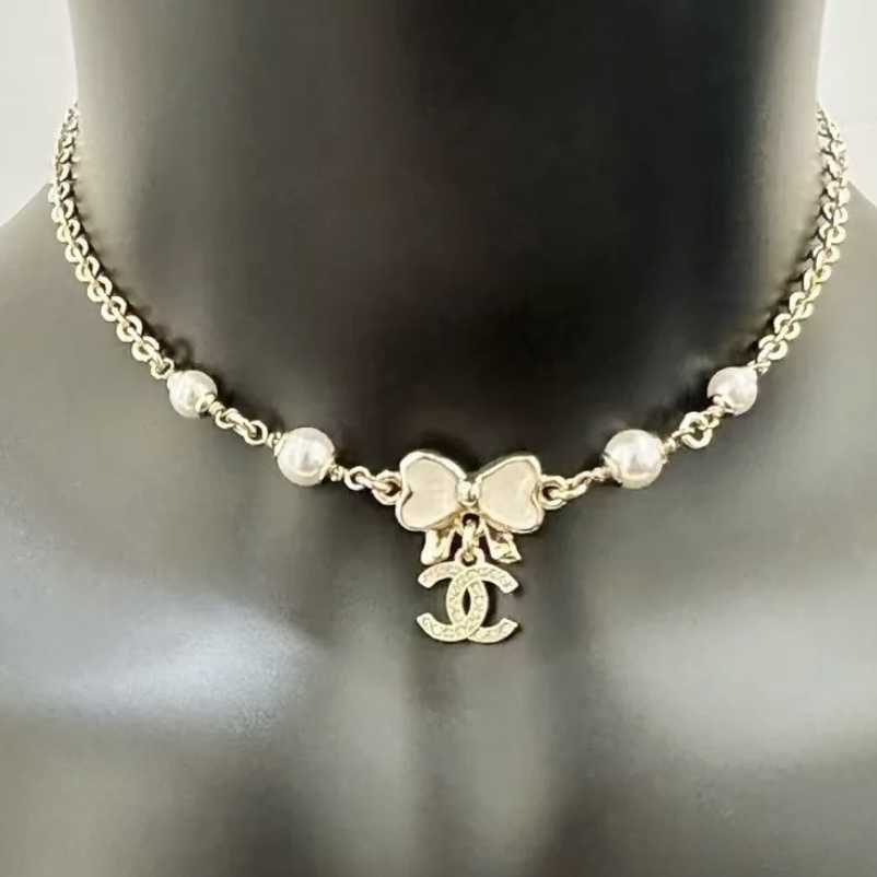 *エレガントさをプラス*【CHANEL】ネックレス 華やかに エレガントの中に可愛さをプラス♪】CHANEL ネックレス
