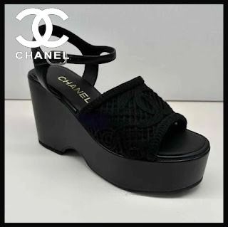 【厚底でスタイルアップ♡】CHANEL サンダル