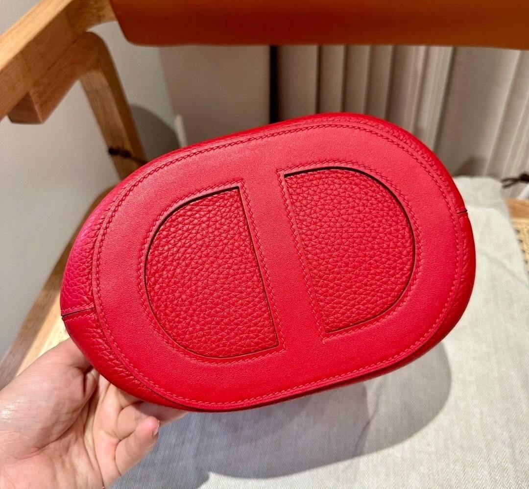 【Vermillon × シルバー金具】HERMES インザループ 18 PM HERMES インザループ In-the-Loop 18 Vermillon ゴールド金具