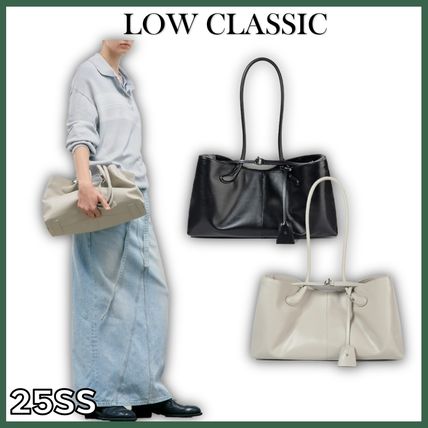 レザー（本革） LOW CLASSIC(ロウ クラシック) バッグ・カバン