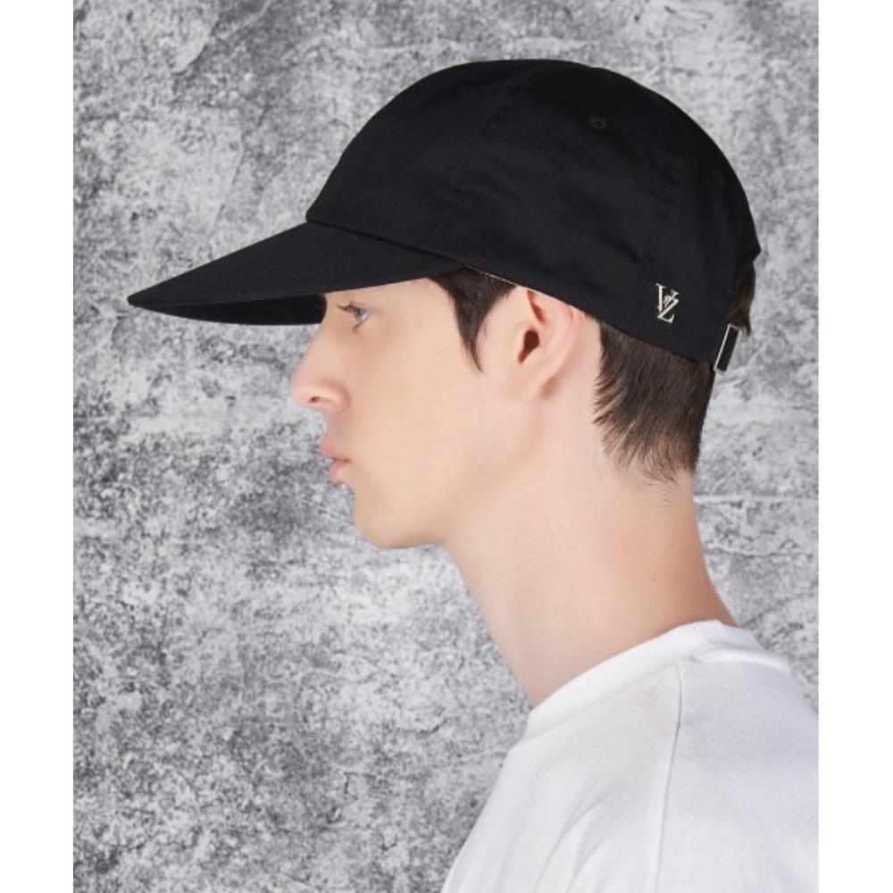 ★VARZAR★ Ordinary Overfit Cotton Ball Cap Black
