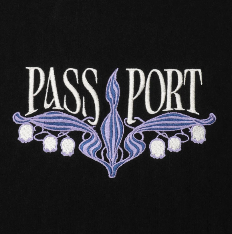 【おすすめtee/関税・送料込み】PASS~PORT Tree Logo T-shirt おすすめtee/関税・送料込み】PASS~PORT Tree Logo T-shirt T
