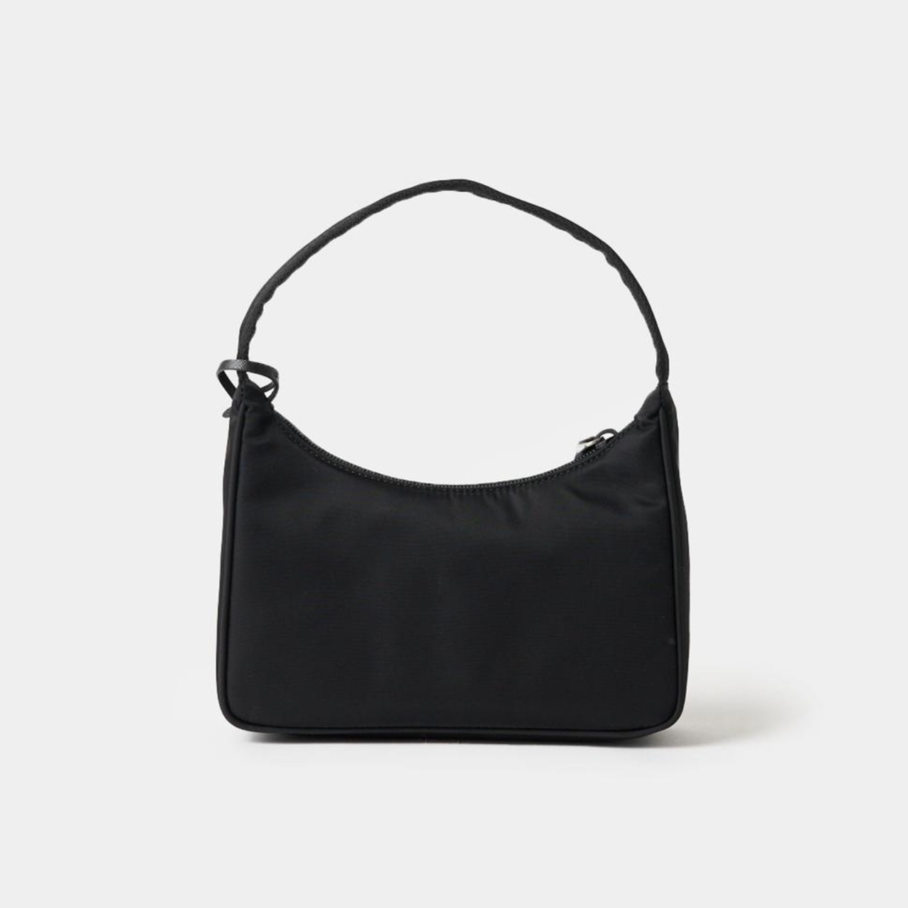 ☆送料関税込☆PRADA Re-Edition 2000 Re-Nylon ミニバッグ☆ Black Re-nylon Prada Re-edition 2000 Mini-bag | PRADA