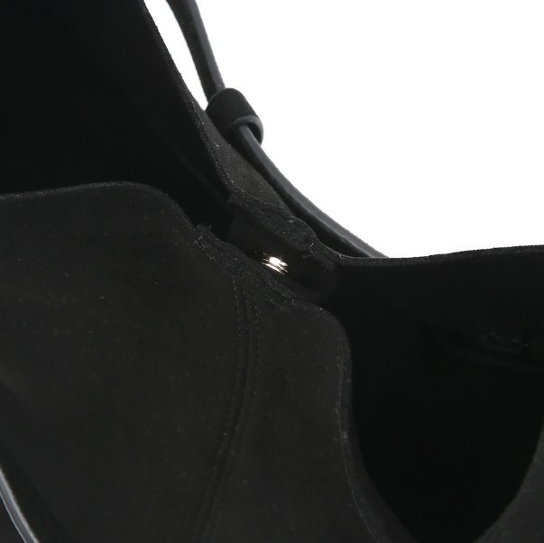 韓国商品/MAISON MARAIS Belted Hobo Bag 韓国商品/MAISON MARAIS Belted Hobo Bag (MAISONMARAIS