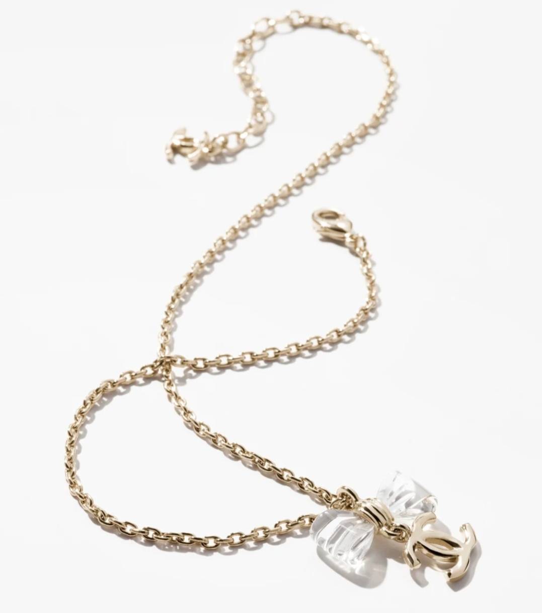 【透明感あるリボンが可愛い♡】CHANEL ネックレス 透明感あるリボンが可愛い♡】CHANEL ネックレス