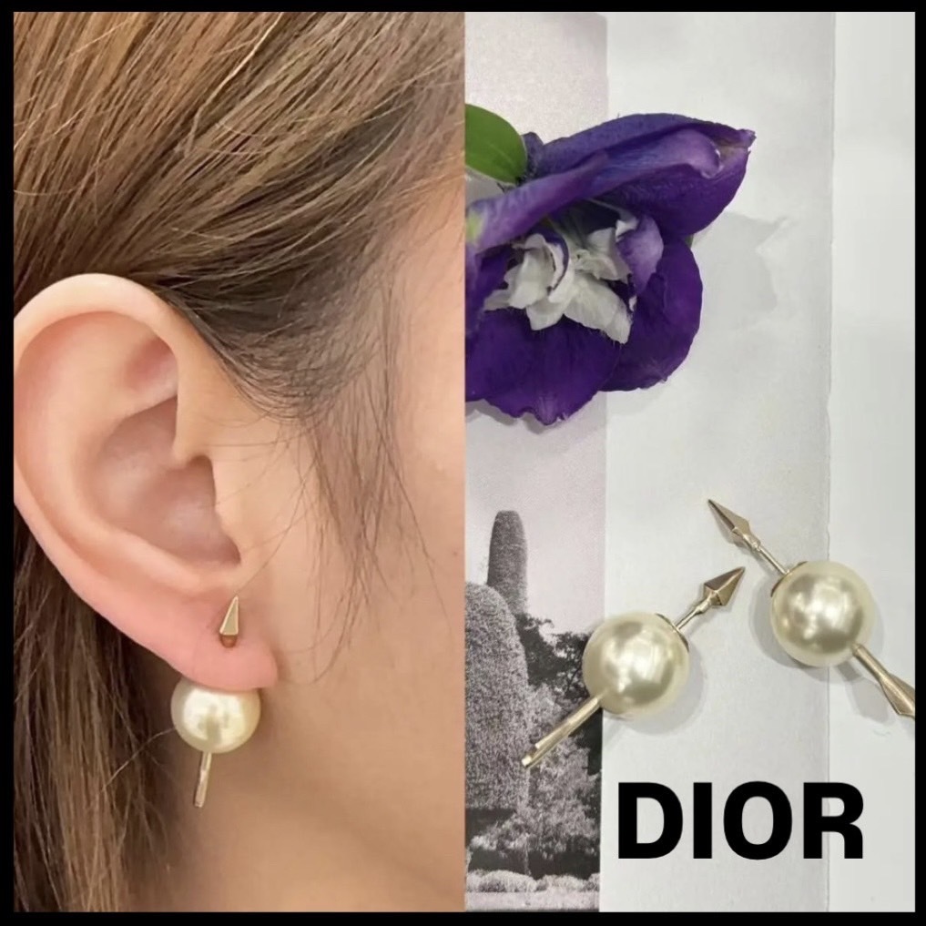 【華やかな耳元に★】DIOR Tribales ピアス