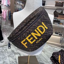 【VIPセール】FENDI（フェンディ）ロゴメッセンジャーバッグ