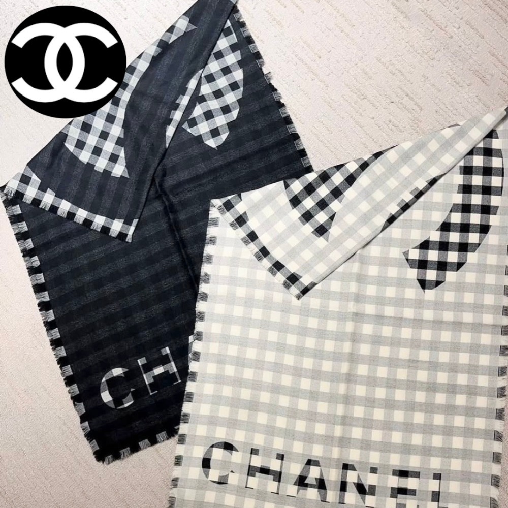 【ギンガムチェックがキュート♡】CHANEL スカーフ