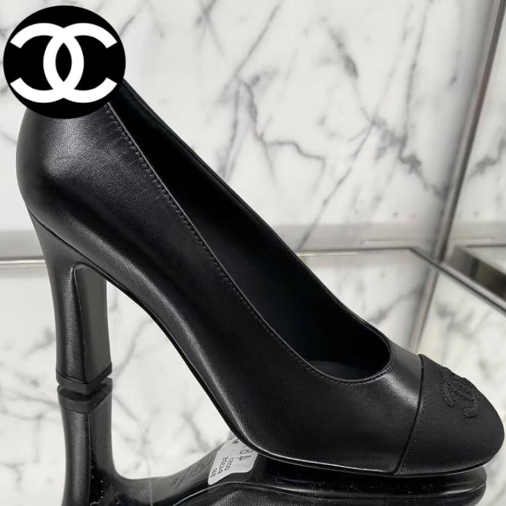 【デキる女の自信は足元から♡】CHANEL パンプス