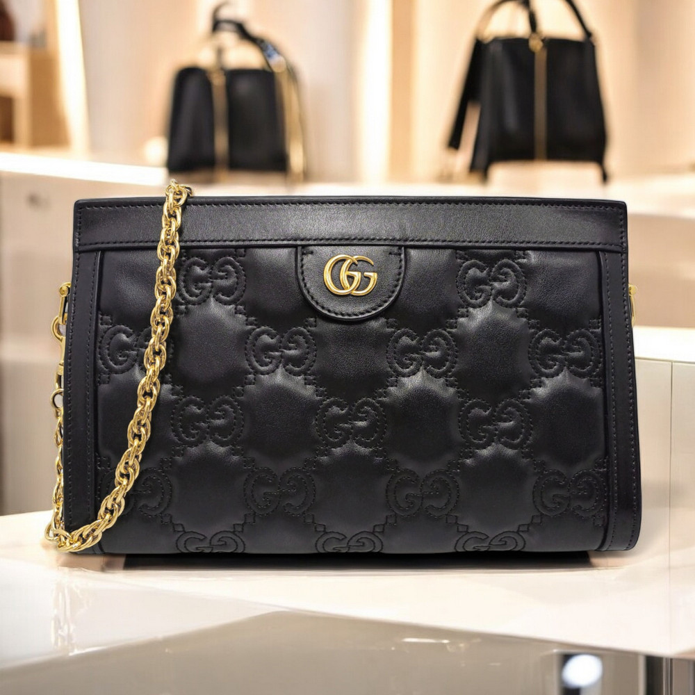 ☆GUCCIグッチ☆GGマトラッセ レザースモールショルダーバッグ