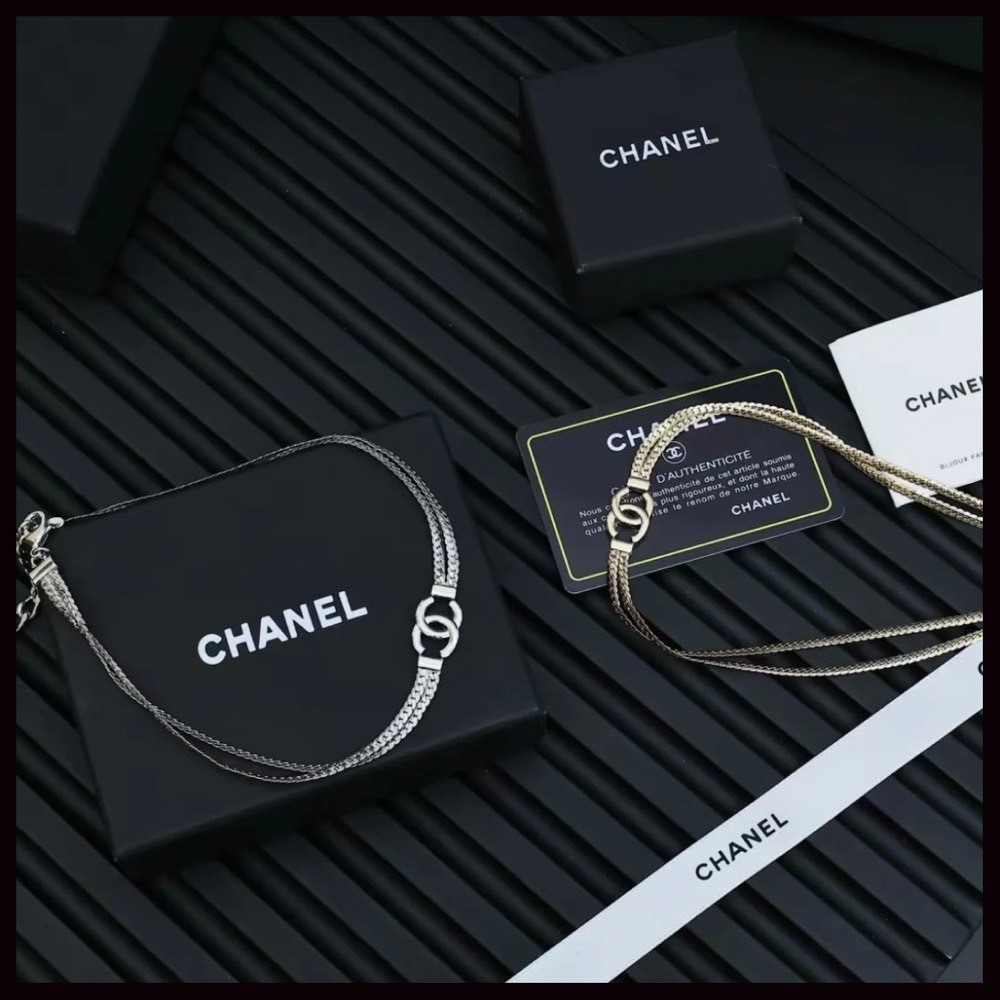 クールにお洒落☆【CHANEL】チョーカー♥