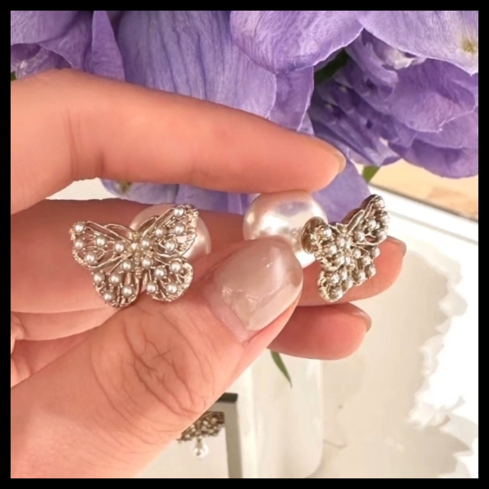 【限定！蝶がキラキラ輝く】DIOR Tribales ピアス