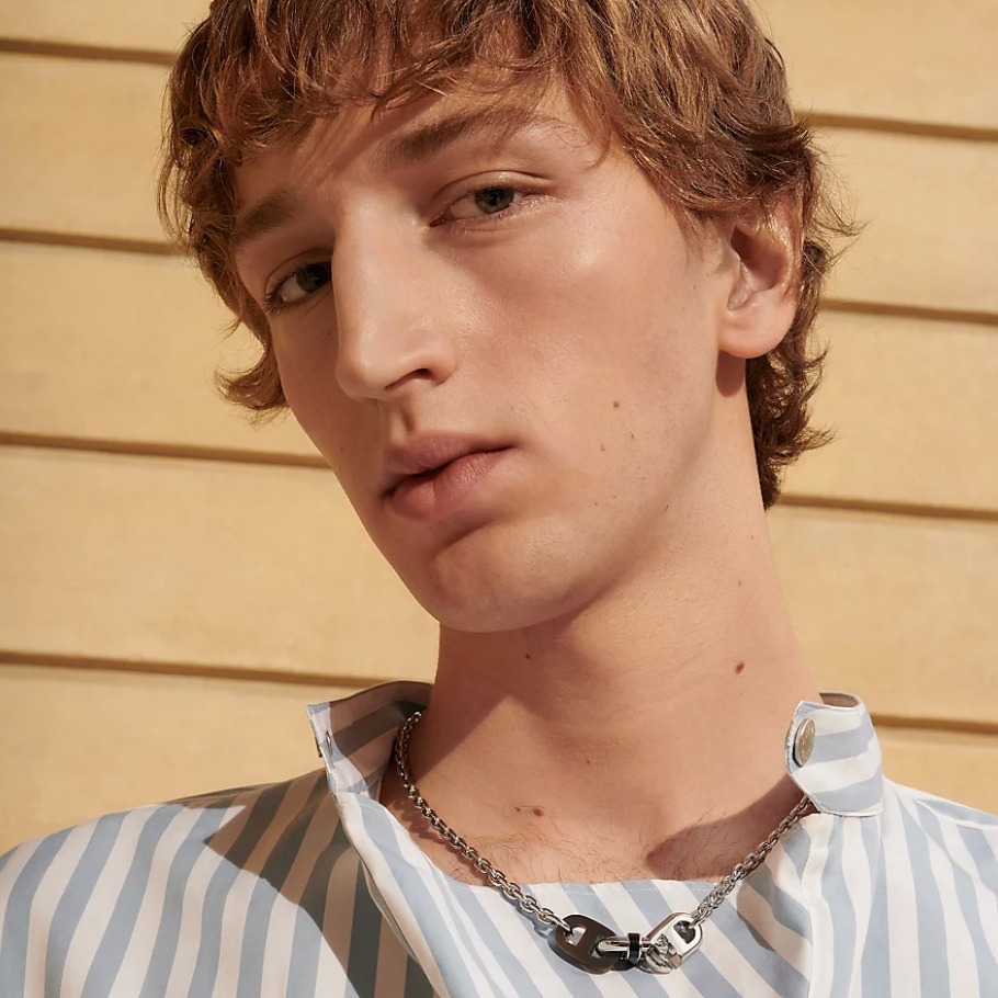 HERMES ネックレス Hermes sur Mer メタル&ホーン HERMES ネックレス Hermes sur Mer メタル&ホーン