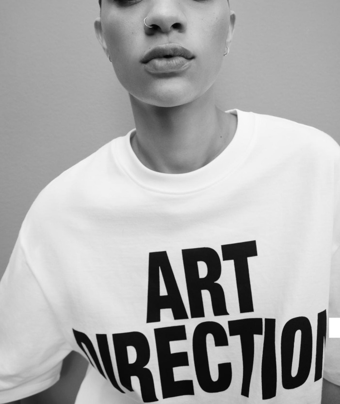 スペイン発送 ZARA プリントテキストTシャツ ホワイト 今季新作 スペイン発送 ZARA オーバーサイズ Tシャツのテキスト 今季新作
