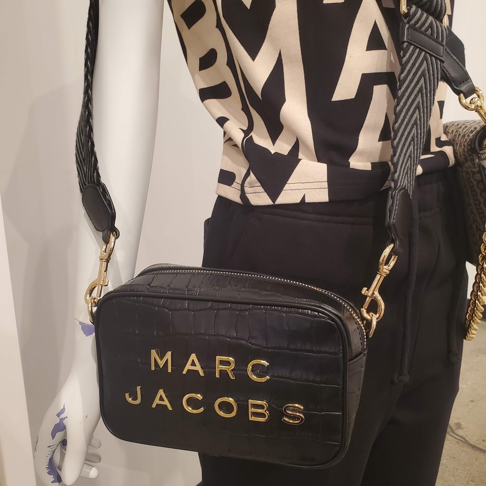 ★セール★MARC JACOBS フラッシュ クロコ型押しレザーバッグ