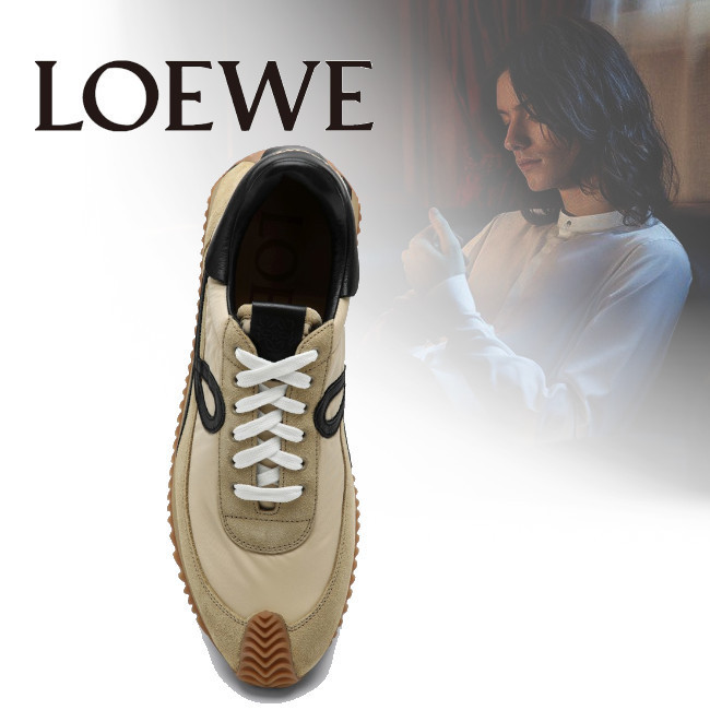 正規店買付【LOEWE】ゴールド/ブラック スニーカー