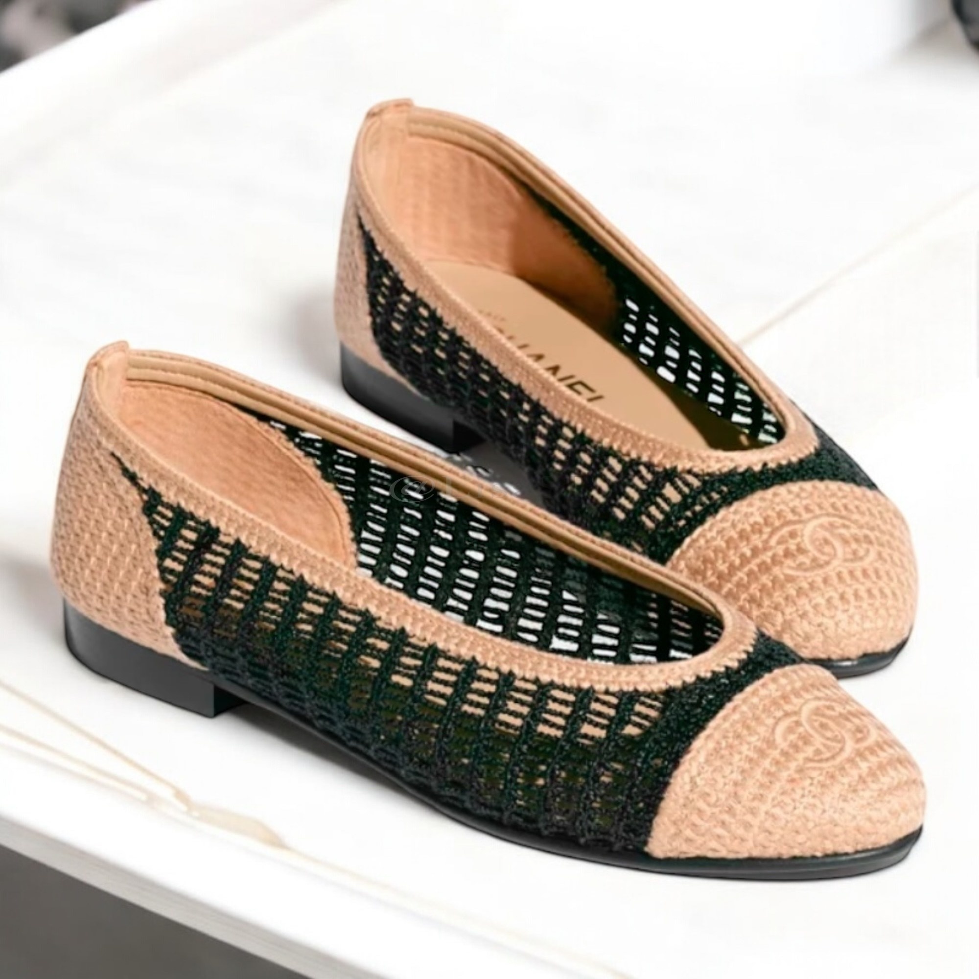 2025年春夏プレ 【直営店価格】CHANEL ラフィア バレリーナ 2色 2025年春夏プレ 【直営店価格】CHANEL ラフィア バレリーナ 2色