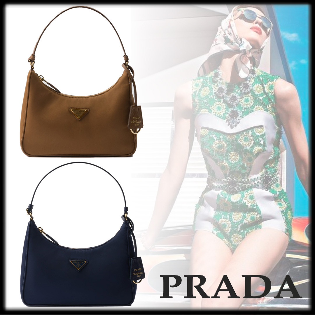 PRADA 上品 Re-Edition 2005 Re-Nylon&Saffiano ミニバッグ