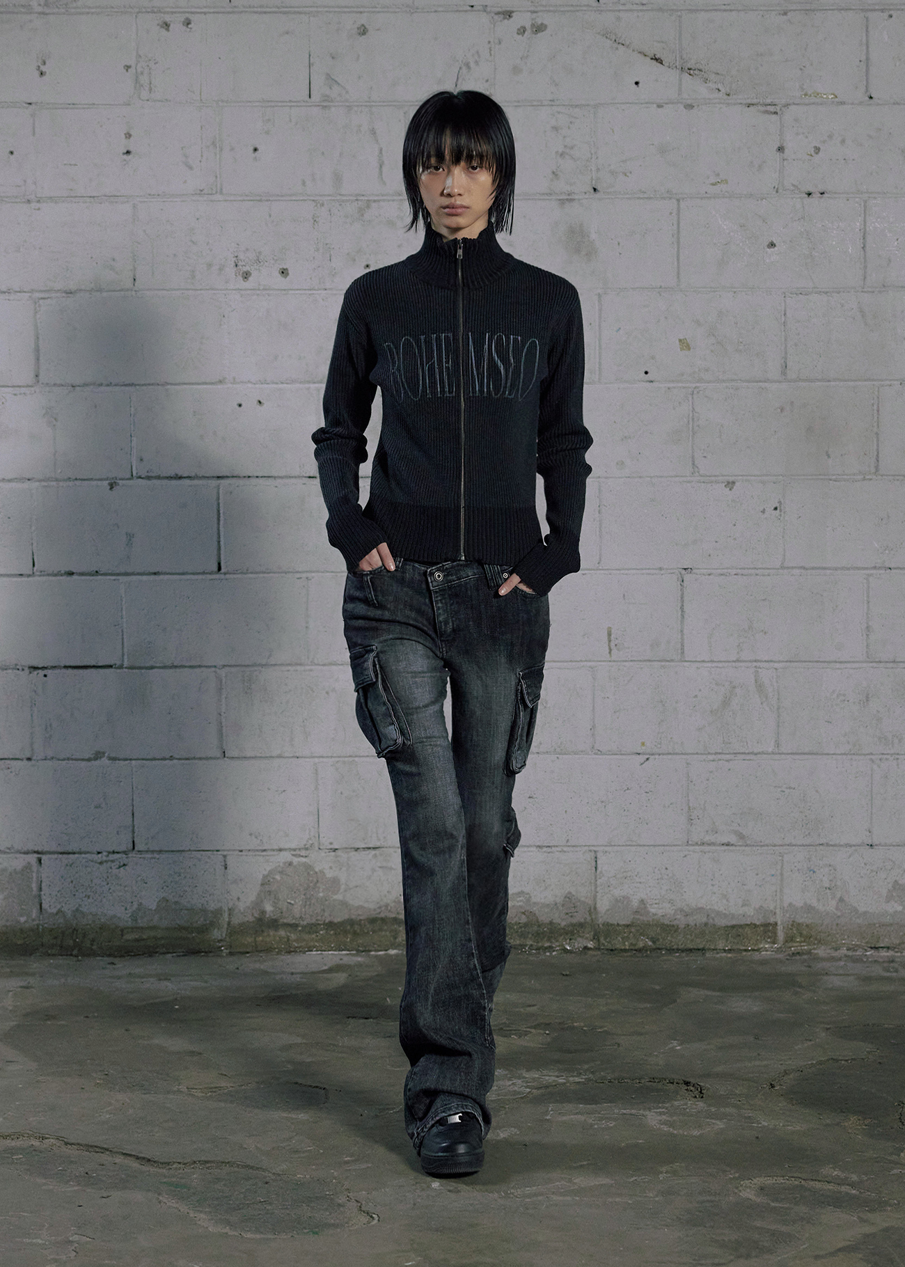 《bohemian seoul》 CROSSOVER POCKET BOOTS CUT JEANS