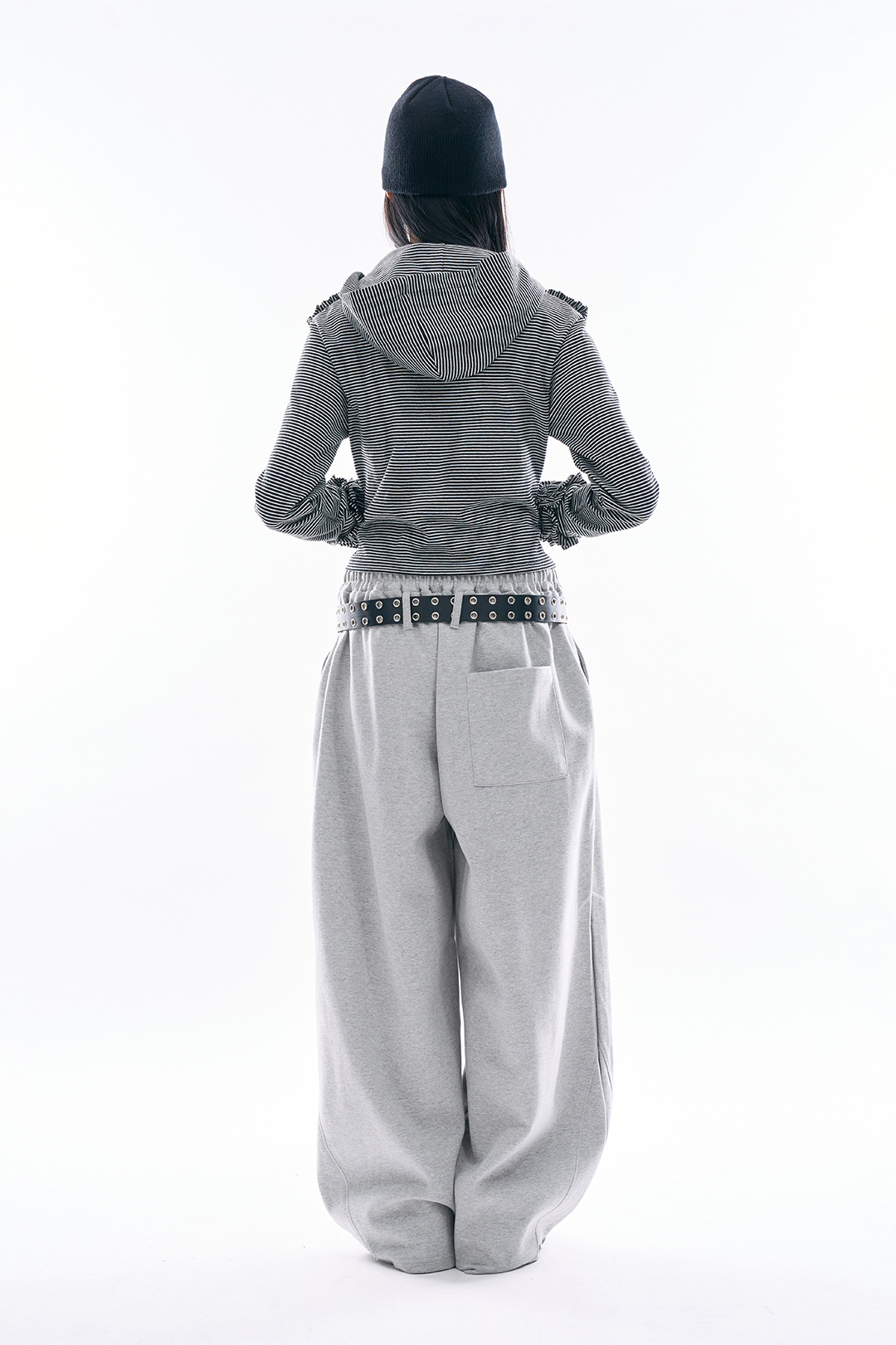 【Raucohouse】Andy maxi balloon sweatpants Andy maxi balloon sweatpants - Raucohouse | 60% - Asian