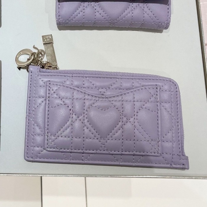 日本限定☆【DIOR】Lady Dior Cosmos ジップ カードホルダー Lady Dior Cosmos Zipped Card Holder Cloud Blue Cannage