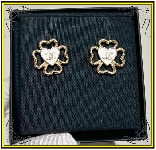 最新コレックション CHANEL】シャネル ハート ココマーク クローバーピアス アクセサリー